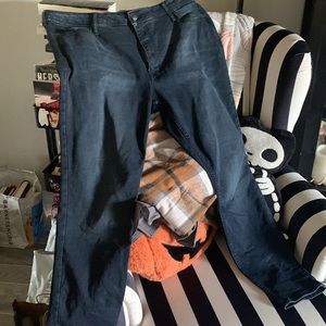 Dark denim Old Navy Rockstar skinny jeans